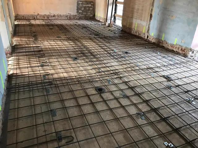 Opere strutturali in un cantiere C.D.S.